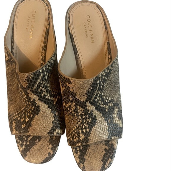 Cole Haan LAREE Open Toe Mule Sz 8 1/2 B Snake Print Mules Shoes Grand 0S - Picture 3 of 10